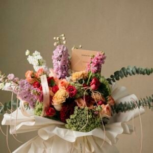 Premium Bouquet in Vase
